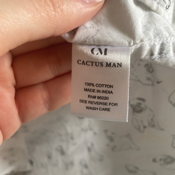 🌵 Cactus Man Pug Print Button-Down Shirt – Fun & Quirky - Picture 4 of 4